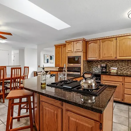 Captivating Continental Country Club Retreat With 4 Bdr And Spacious Deck! Flagstaff Exterior photo